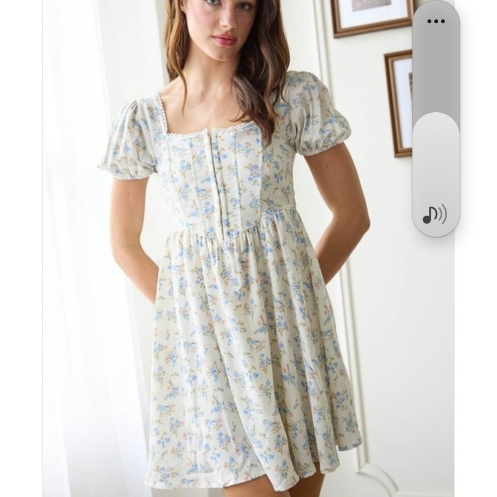 Mine Floral Lace Trim Front Hook & Eye Mini Dress Ivory Blue Cottagecore M